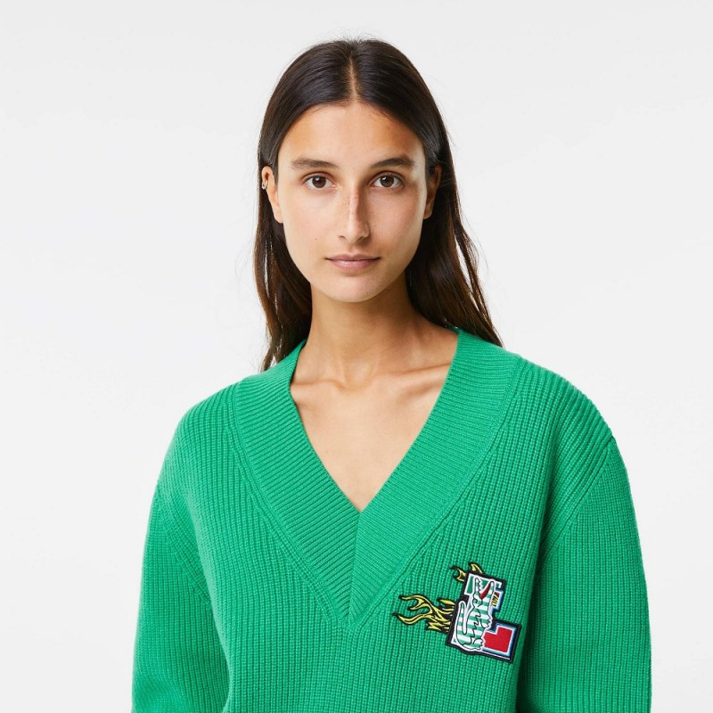 Women's Lacoste Comic Badge V-Neck Wool Sweater Green | ZGX629035